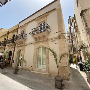 Apartment Splendida Santa Teresa, Syrakus