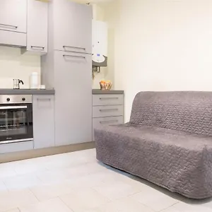 https://centro-storico-oltretorrente-apartment.emilia-romagnahotels.net